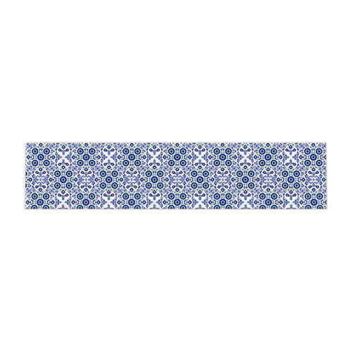 Garden table runner