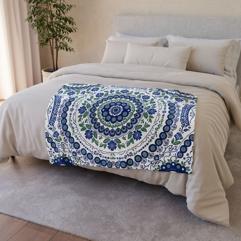 Cobalt folk fleece blanket (5)